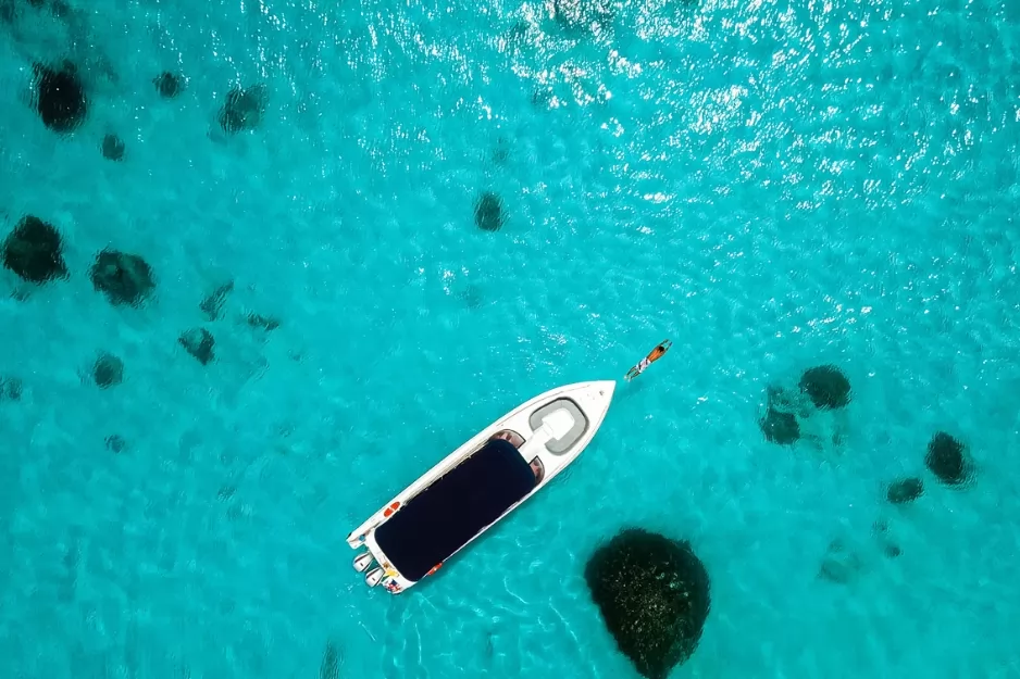 KAHUNG BEACH (CORAL ISLAND) & RACHA ISLAND BY SPEED BOAT